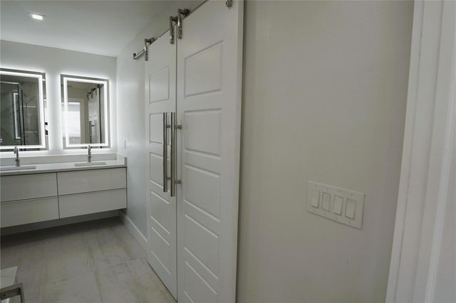 3364 ESPANOLA DRIVE, Sarasota, FL 34239