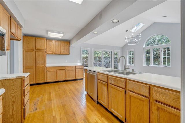 3044 Burnleigh RD, Roanoke, VA 24014