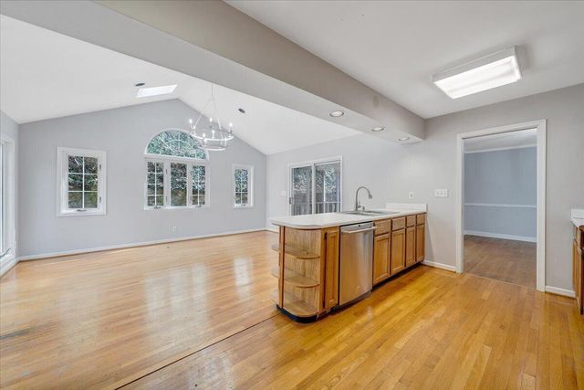 3044 Burnleigh RD, Roanoke, VA 24014