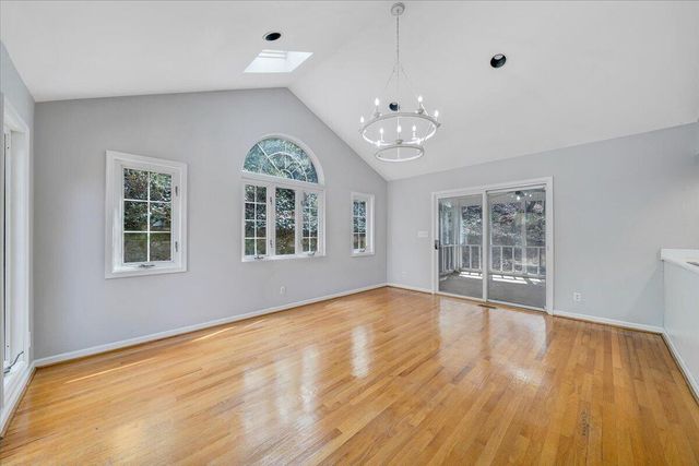 3044 Burnleigh RD, Roanoke, VA 24014