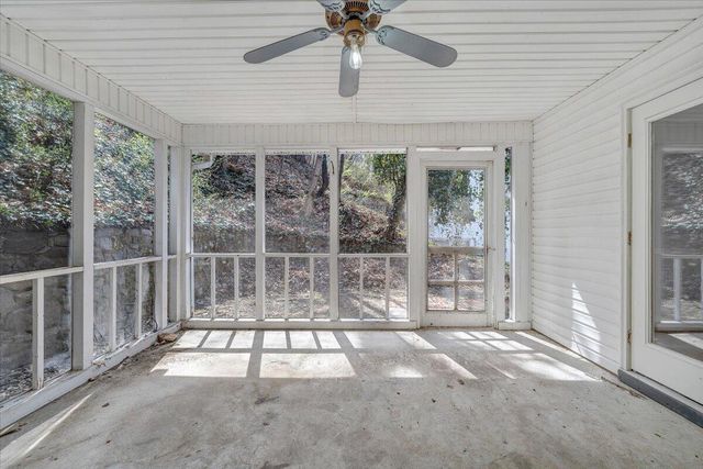 3044 Burnleigh RD, Roanoke, VA 24014