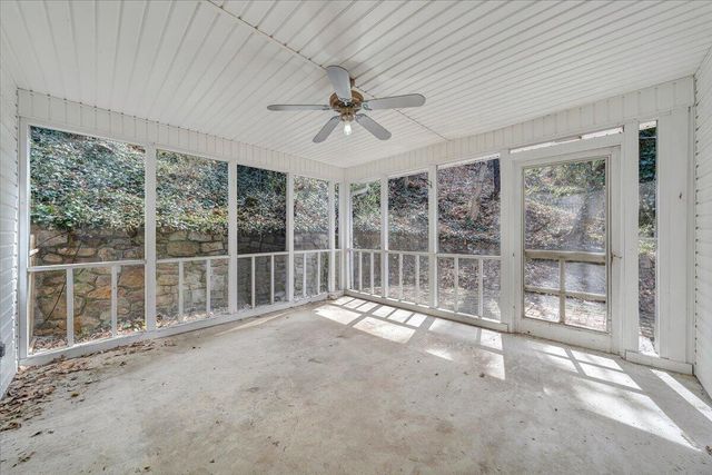 3044 Burnleigh RD, Roanoke, VA 24014