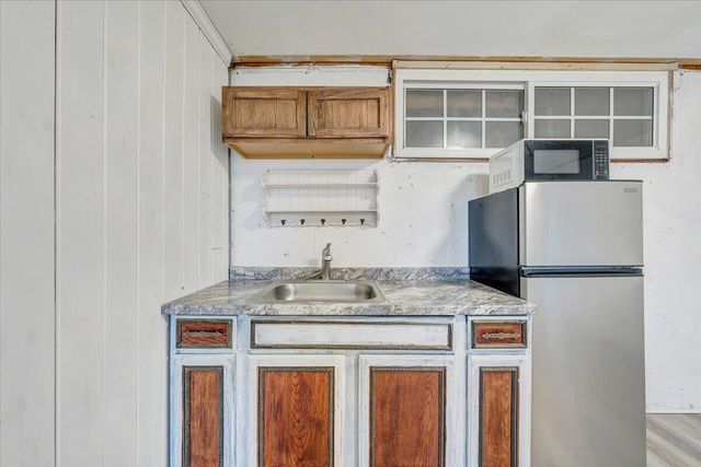 3044 Burnleigh RD, Roanoke, VA 24014