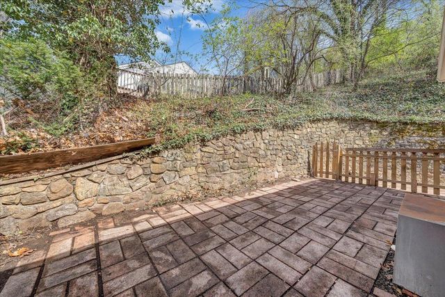 3044 Burnleigh RD, Roanoke, VA 24014