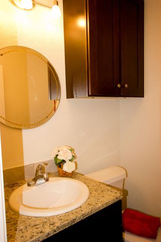 2100 E Stassney LN A, Austin, TX 78744