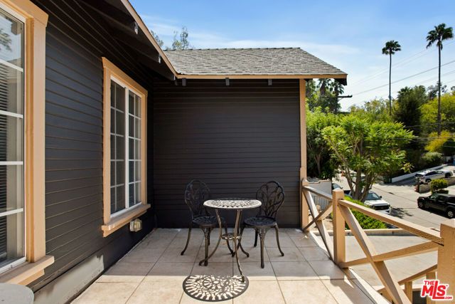 1715 Winmar Drive, Los Angeles, CA 90065