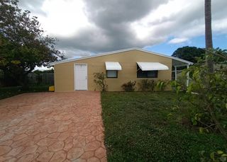 1080 W 27th Street, Riviera Beach, FL 33404