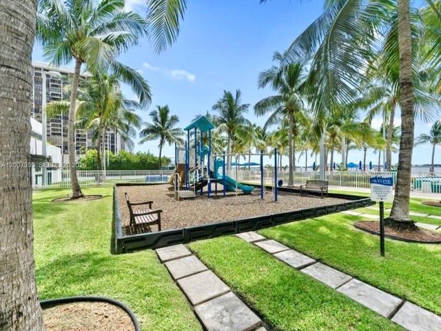 2101 Brickell Ave 2908, Miami, FL 33129