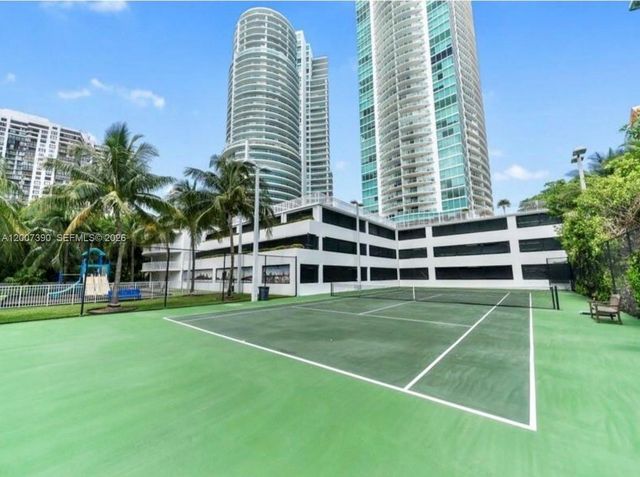 2101 Brickell Ave 2908, Miami, FL 33129