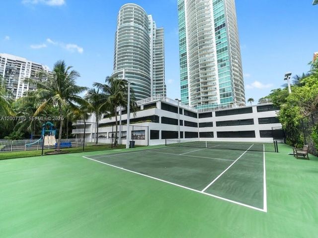 2101 Brickell Ave 2908, Miami, FL 33129