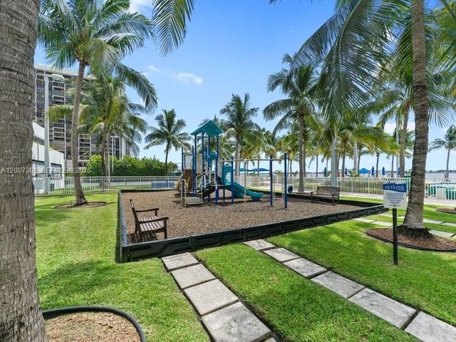 2101 Brickell Ave 2908, Miami, FL 33129