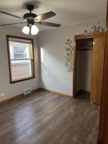 5137 S Lorel Avenue, Chicago, IL 60638