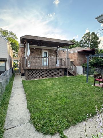 5137 S Lorel Avenue, Chicago, IL 60638