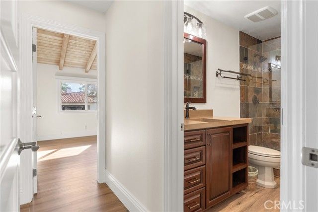 2111 Vista Dorado, Newport Beach, CA 92660