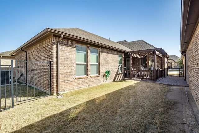 6019 Carmona Trail, Fort Worth, TX 76123