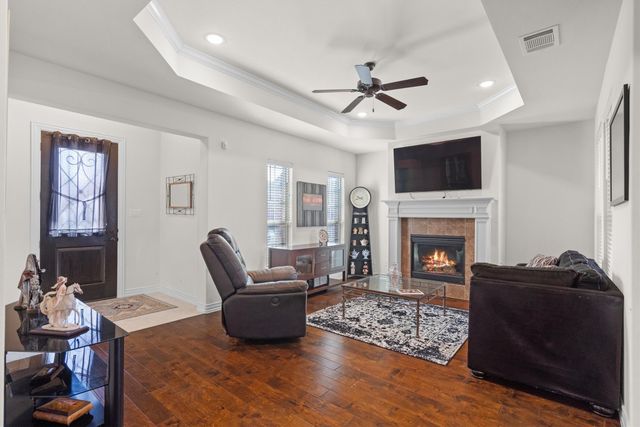 6019 Carmona Trail, Fort Worth, TX 76123