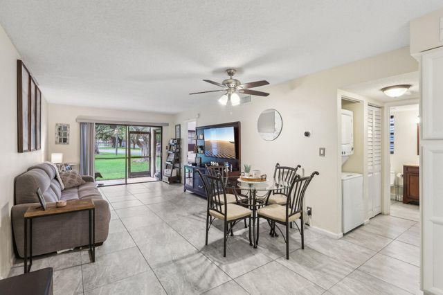 301 Olivewood Place Unit 0130, Boca Raton, FL 33431