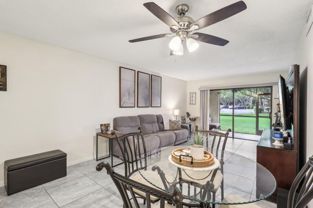 301 Olivewood Place Unit 0130, Boca Raton, FL 33431