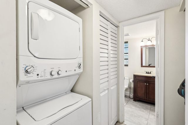 301 Olivewood Place Unit 0130, Boca Raton, FL 33431