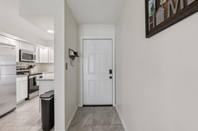 301 Olivewood Place Unit 0130, Boca Raton, FL 33431