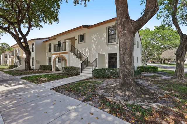 301 Olivewood Place Unit 0130, Boca Raton, FL 33431