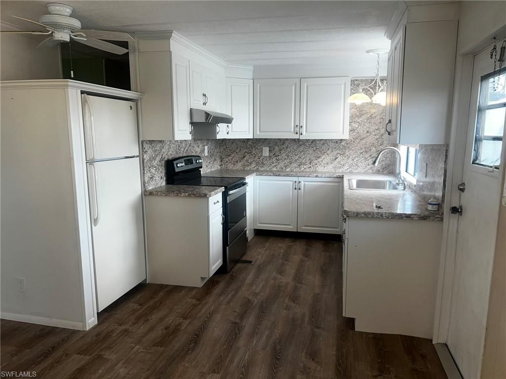 3357 Rainbow LN, NORTH FORT MYERS, FL 33903 — photo 4
