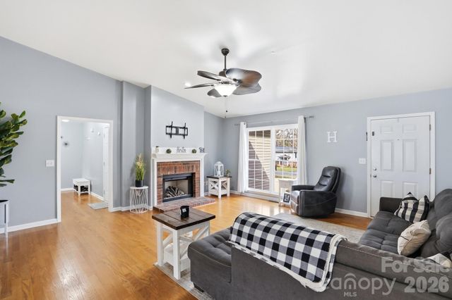 3704 Dakeita Circle, Concord, NC 28025