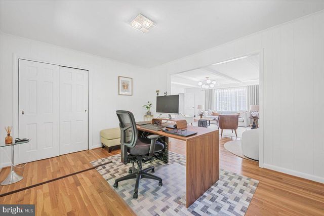 4025 N RIVER ST, Arlington, VA 22207