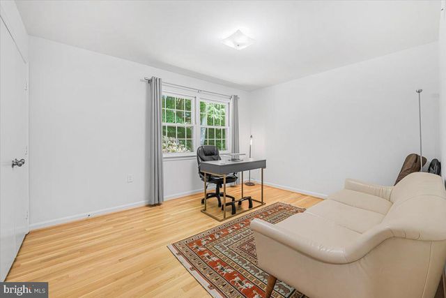 4025 N RIVER ST, Arlington, VA 22207
