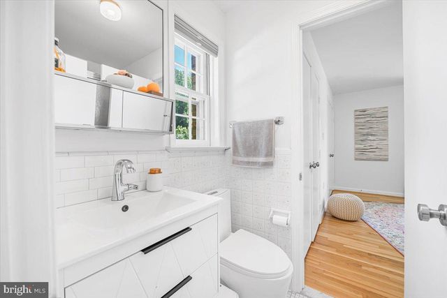 4025 N RIVER ST, Arlington, VA 22207