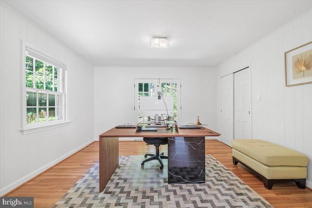 4025 N RIVER ST, Arlington, VA 22207