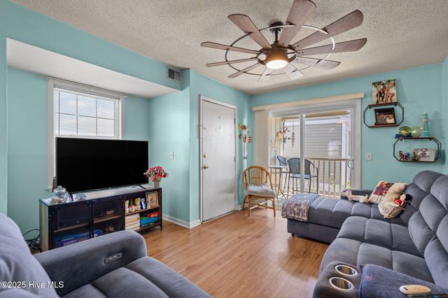 108 Lake Park Boulevard 307, Carolina Beach, NC 28428