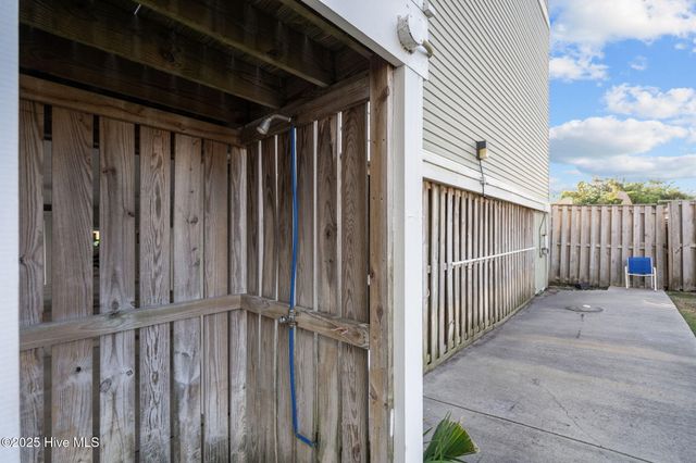 108 Lake Park Boulevard 307, Carolina Beach, NC 28428