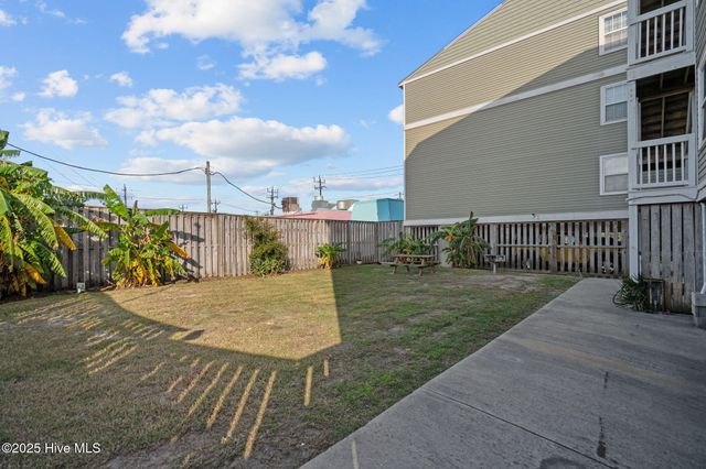 108 Lake Park Boulevard 307, Carolina Beach, NC 28428