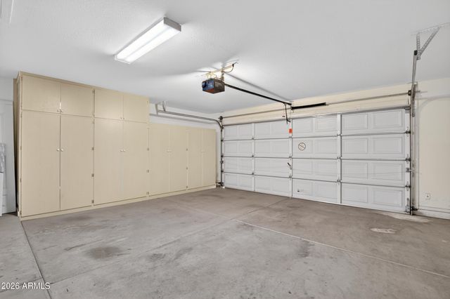 10416 W RUNION Drive, Peoria, AZ 85382