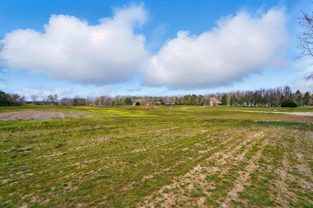 6115 Graessle Road, London, OH 43140