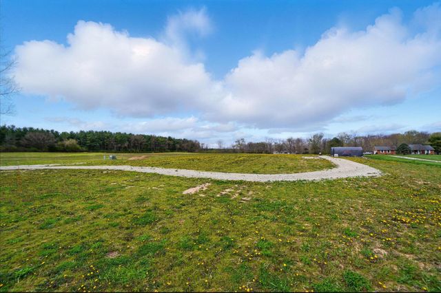 6115 Graessle Road, London, OH 43140