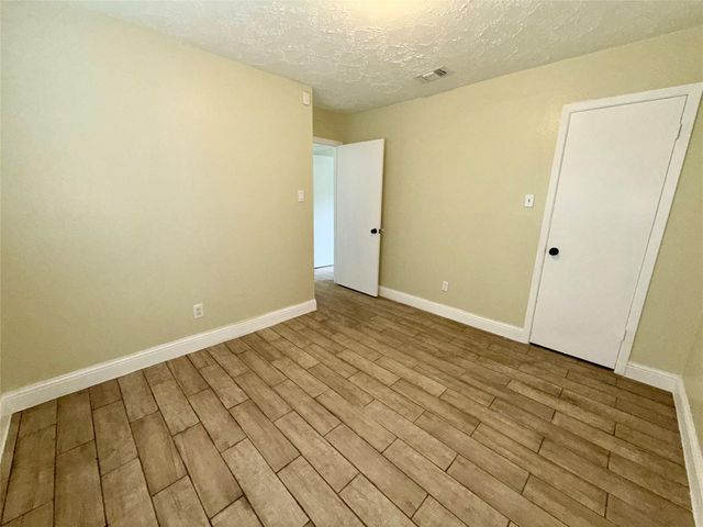 3731 Gamlin Bend Drive, Houston, TX 77082