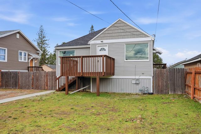 6113 E 8th Ave, Spokane Valley, WA 99212