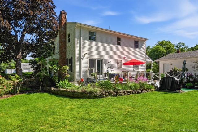 8 Harrison Avenue, East Setauket, NY 11733