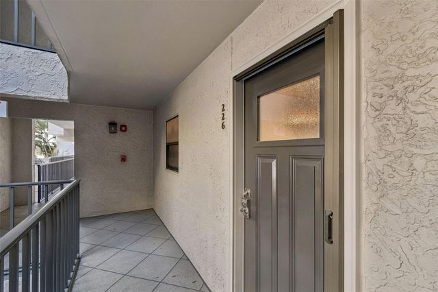 105 4TH AVENUE NE 226, St Petersburg, FL 33701