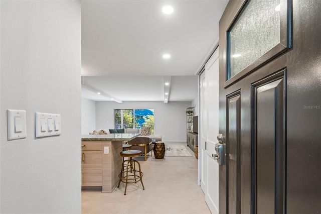 105 4TH AVENUE NE 226, St Petersburg, FL 33701