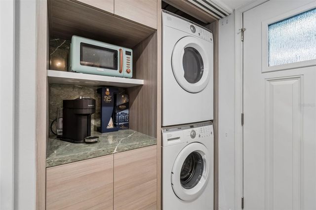 105 4TH AVENUE NE 226, St Petersburg, FL 33701