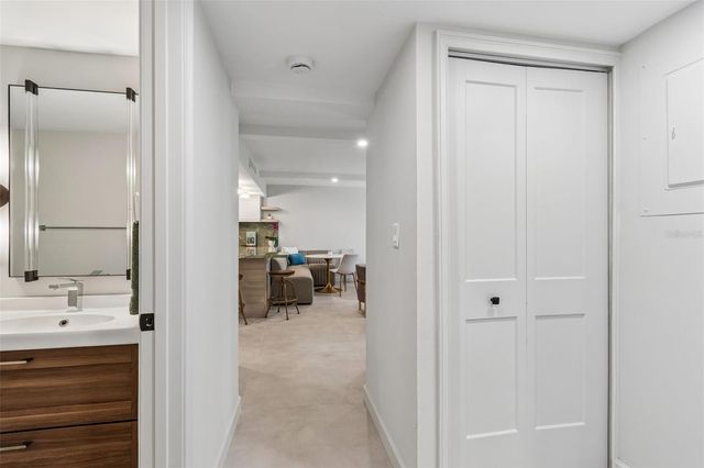 105 4TH AVENUE NE 226, St Petersburg, FL 33701