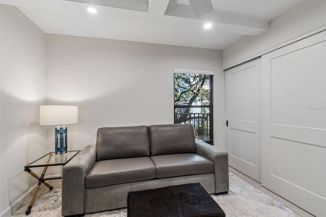 105 4TH AVENUE NE 226, St Petersburg, FL 33701