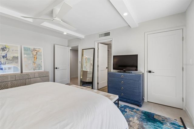 105 4TH AVENUE NE 226, St Petersburg, FL 33701