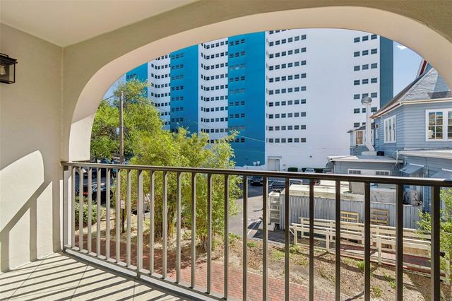 105 4TH AVENUE NE 226, St Petersburg, FL 33701