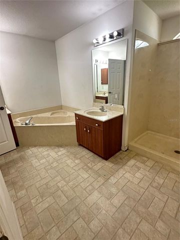 13540 SW 86TH AVENUE, Ocala, FL 34473