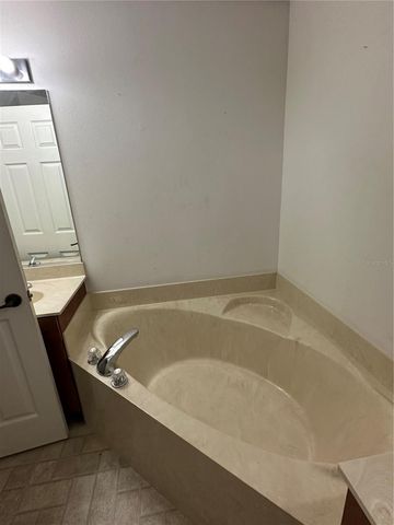 13540 SW 86TH AVENUE, Ocala, FL 34473
