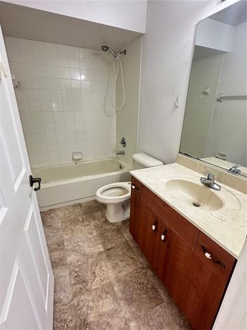 13540 SW 86TH AVENUE, Ocala, FL 34473